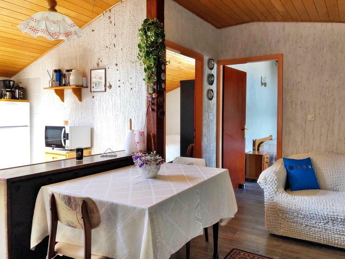 Apartments With Boat Mooring Marija Supetarska Draga Luaran gambar